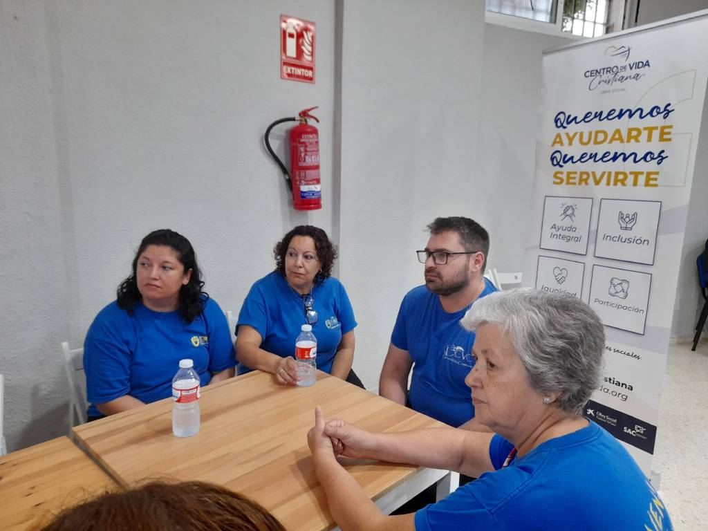 Damos la bienvenida a 20 nuevos voluntarios en Málaga  | Centro de Vida Cristiana