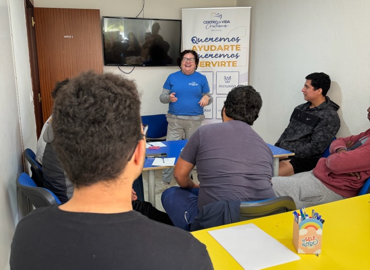 La Caixa ayuda a impulsar un proyecto que realizamos en Centro de Vida Cristiana Alicante | Centro de Vida Cristiana