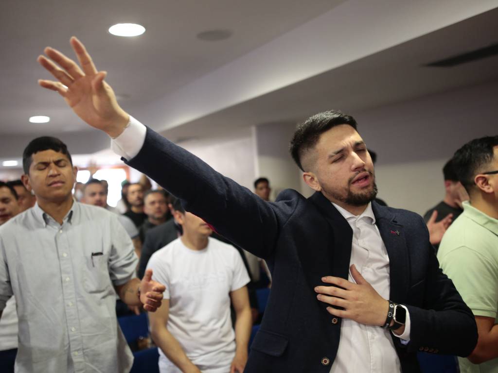 Retiro de hombres CVC España 2025 | Centro de Vida Cristiana