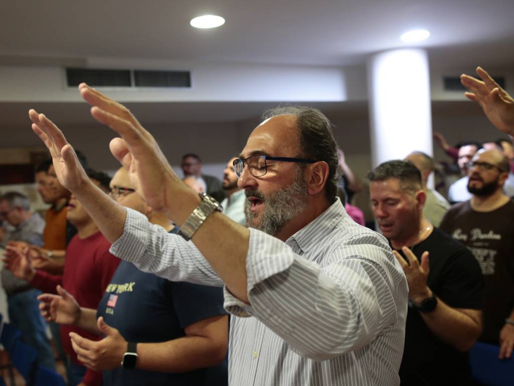 Retiro de hombres CVC España 2025 | Centro de Vida Cristiana