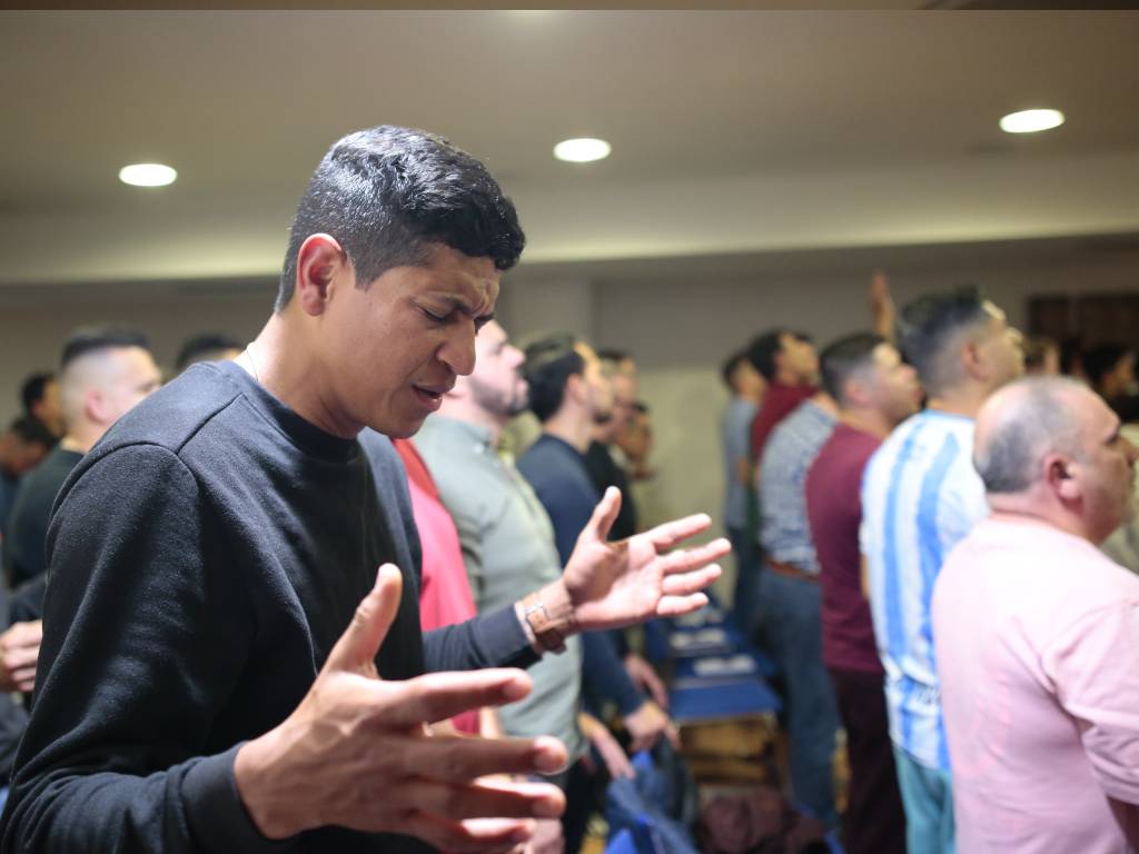 Retiro de hombres CVC España 2025 | Centro de Vida Cristiana