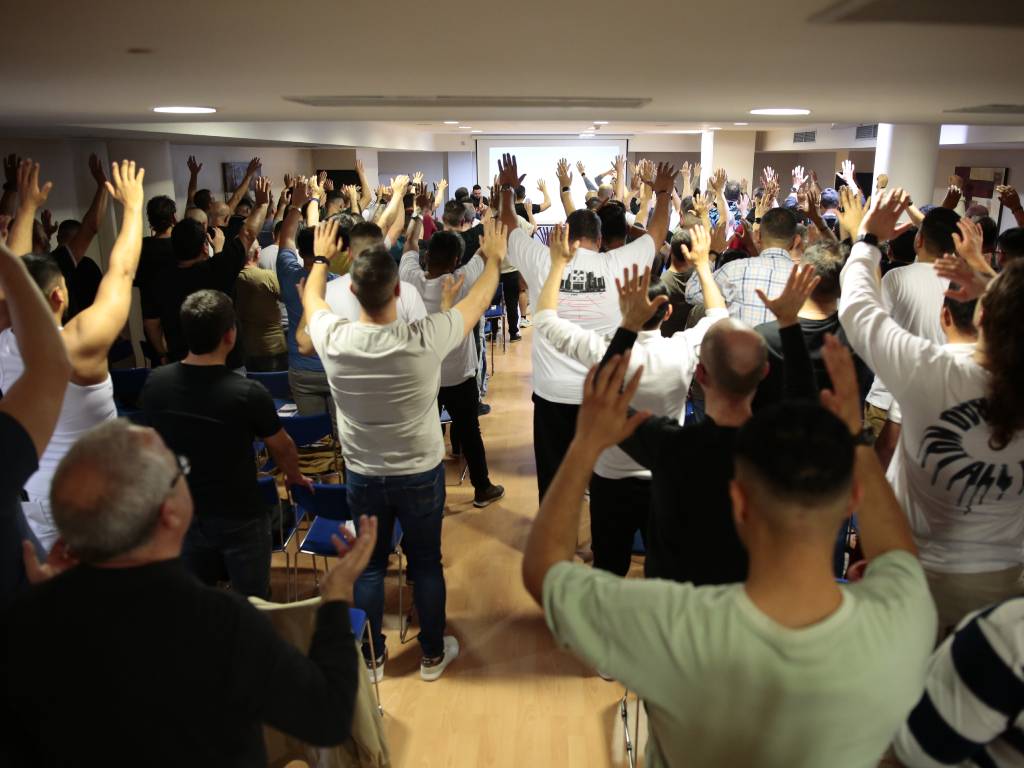 Retiro de hombres CVC España 2025 | Centro de Vida Cristiana