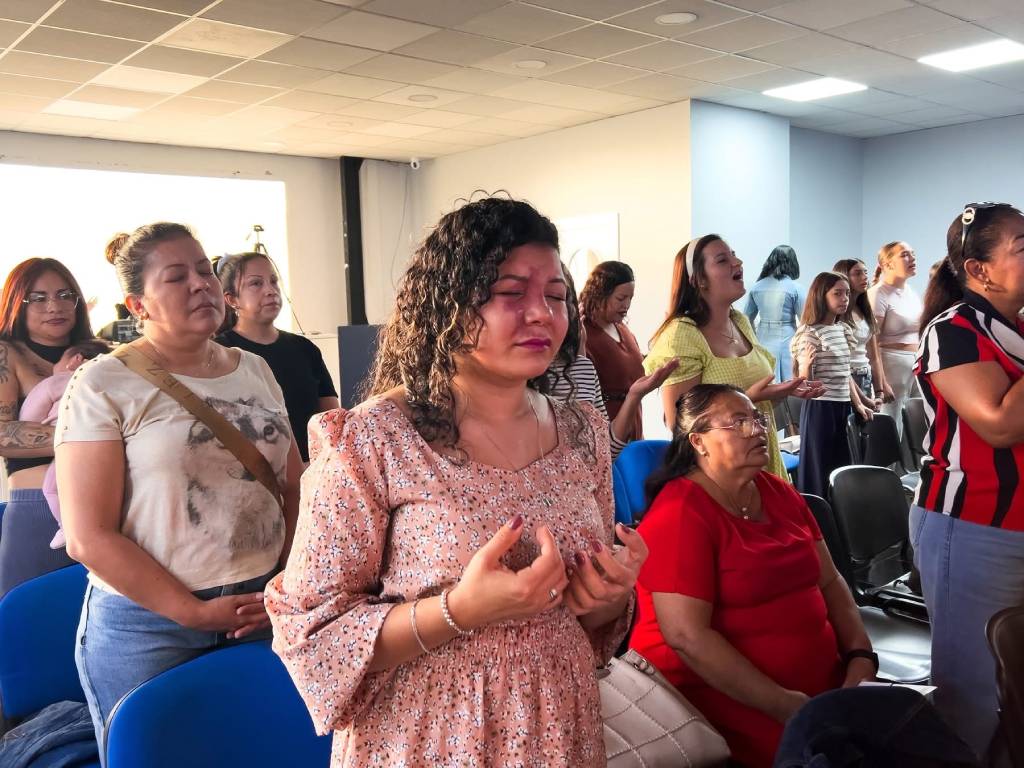 Mujer sabia, Palabras con propósito | Centro de Vida Cristiana