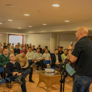 Retiro de hombres CVC España 2025 | Centro de Vida Cristiana