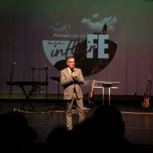 Firmes en la fe | Centro de Vida Cristiana