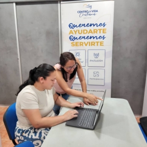 Impulsando la Inclusión Social a través de la Alfabetización Digital en CVC Málaga | Centro de Vida Cristiana